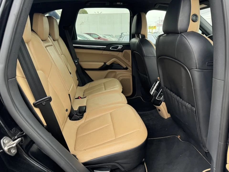 2014 Porsche 958 Cayenne - Image 17 of 20