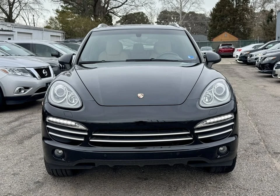 2014 Porsche 958 Cayenne - Image 2 of 20