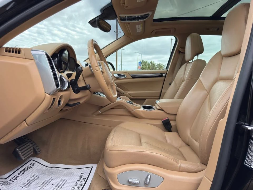 2014 Porsche 958 Cayenne - Image 9 of 20