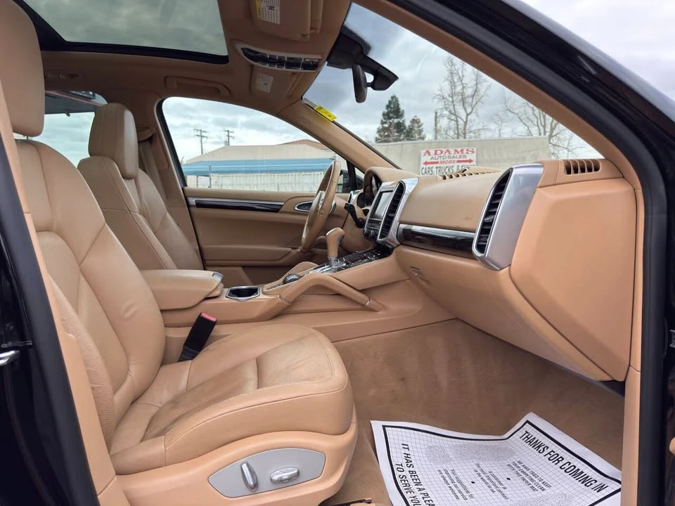 2014 Porsche 958 Cayenne - Image 13 of 20
