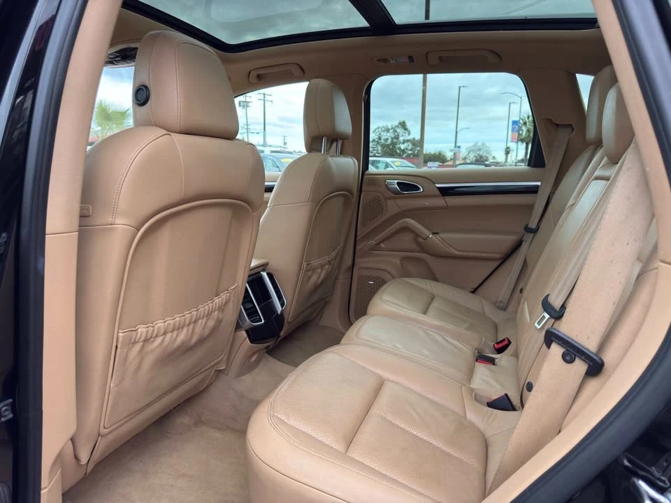 2014 Porsche 958 Cayenne - Image 11 of 20