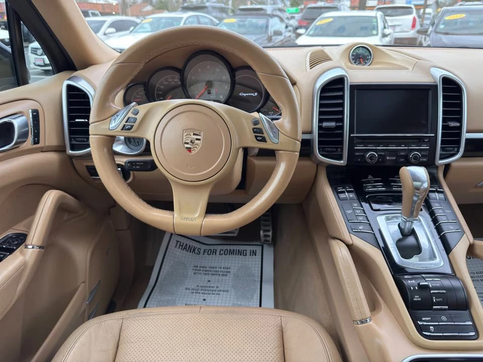 2014 Porsche 958 Cayenne - Image 16 of 20