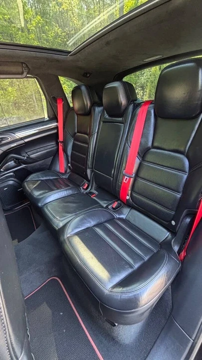 2014 Porsche 958 Cayenne - Image 17 of 19