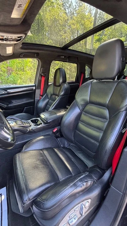 2014 Porsche 958 Cayenne - Image 14 of 19