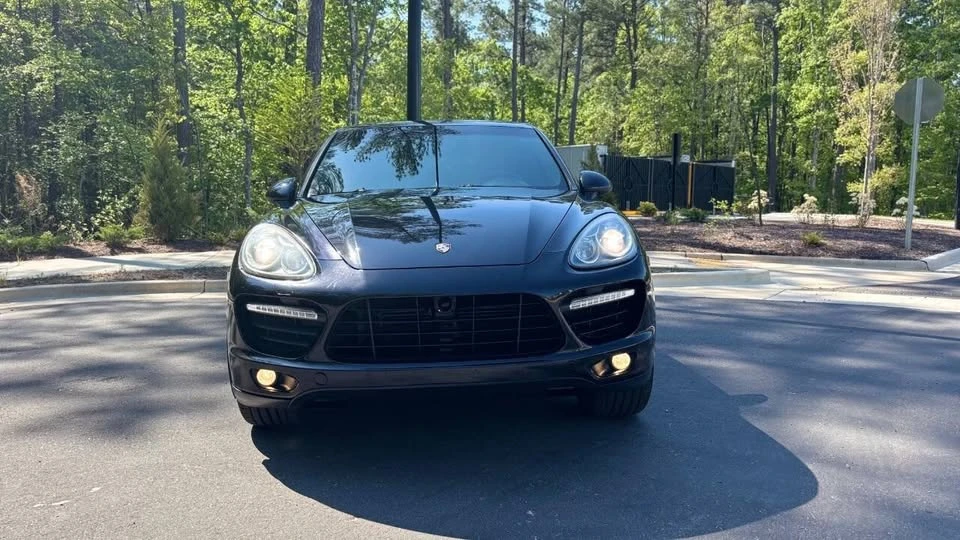 2014 Porsche 958 Cayenne - Image 2 of 19