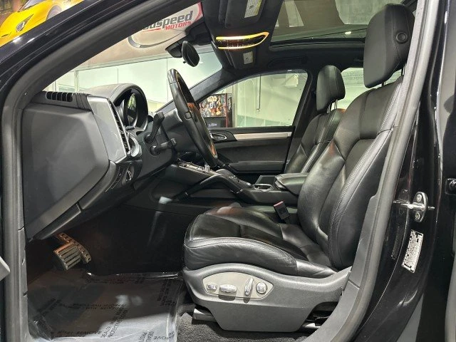 2014 Porsche 958 Cayenne - Image 6 of 20