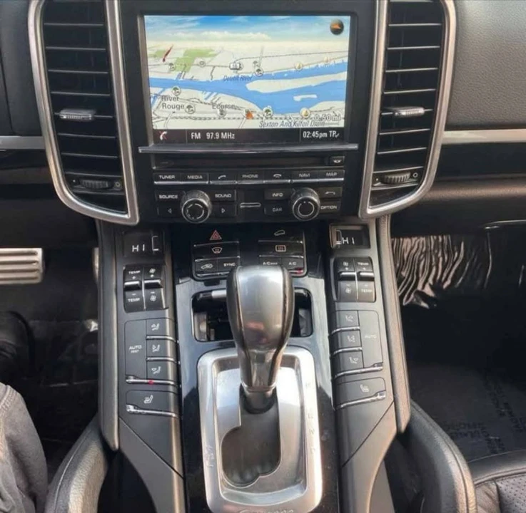 2014 Porsche 958 Cayenne S - Image 12 of 12
