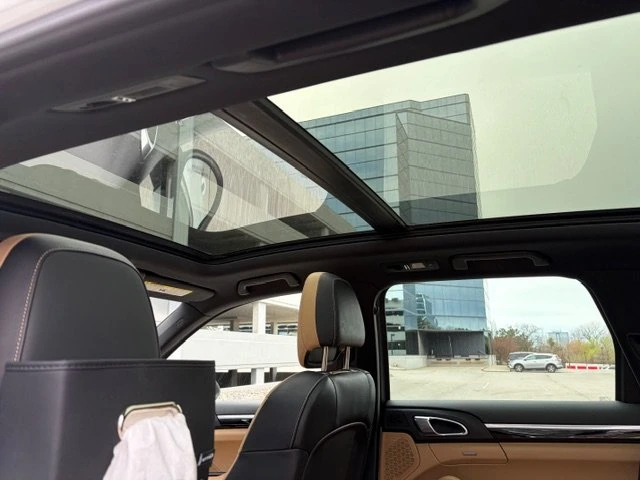 2014 Porsche 958 Cayenne - Image 9 of 10