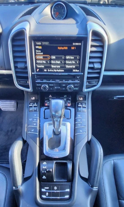 2014 Porsche 958 Cayenne - Image 17 of 20