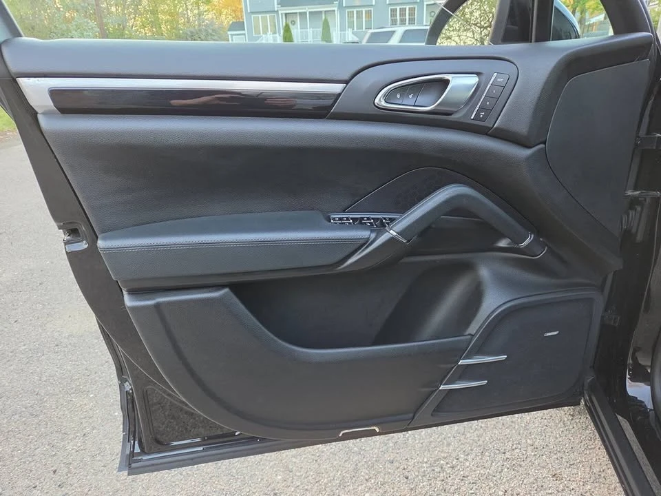 2014 Porsche 958 Cayenne - Image 11 of 20