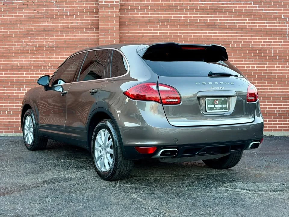 2014 Porsche 958 Cayenne - Image 7 of 20
