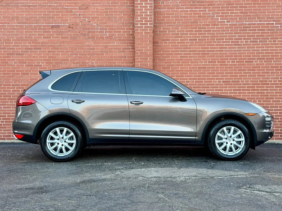 2014 Porsche 958 Cayenne - Image 4 of 20