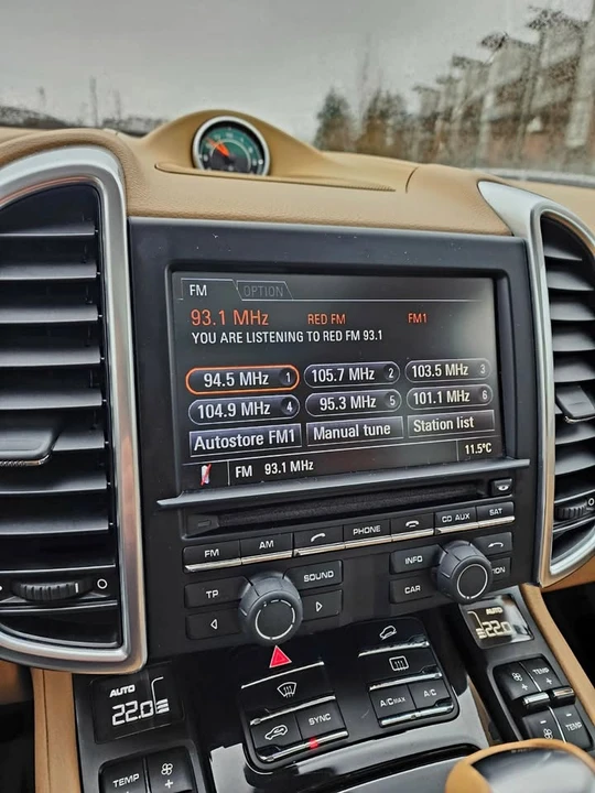 2014 Porsche 958 Cayenne - Image 19 of 20