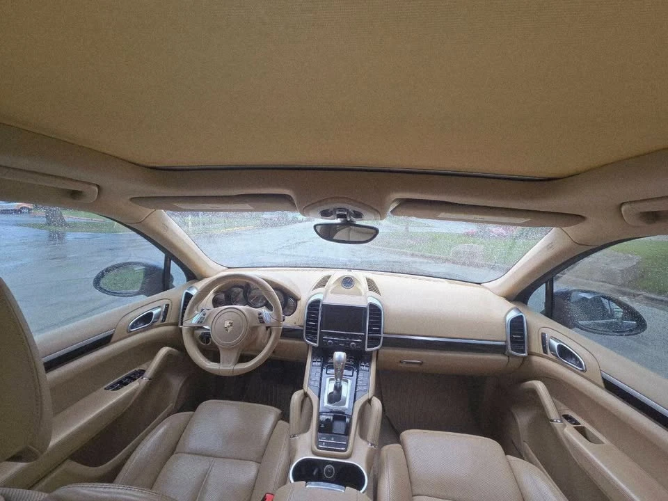 2014 Porsche 958 Cayenne - Image 11 of 20