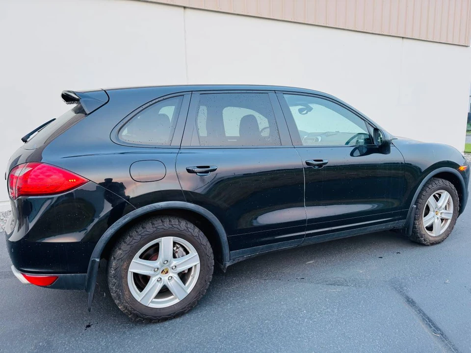 2014 Porsche 958 Cayenne - Image 4 of 10
