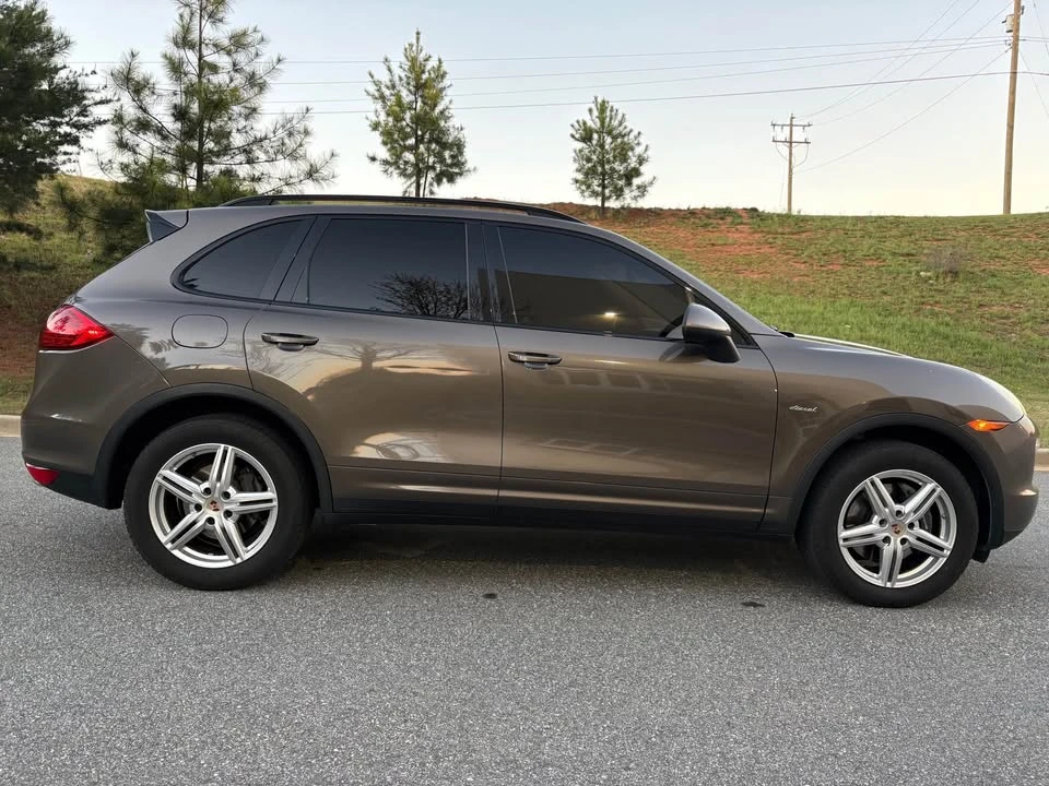2014 Porsche 958 Cayenne Diesel - Image 6 of 11