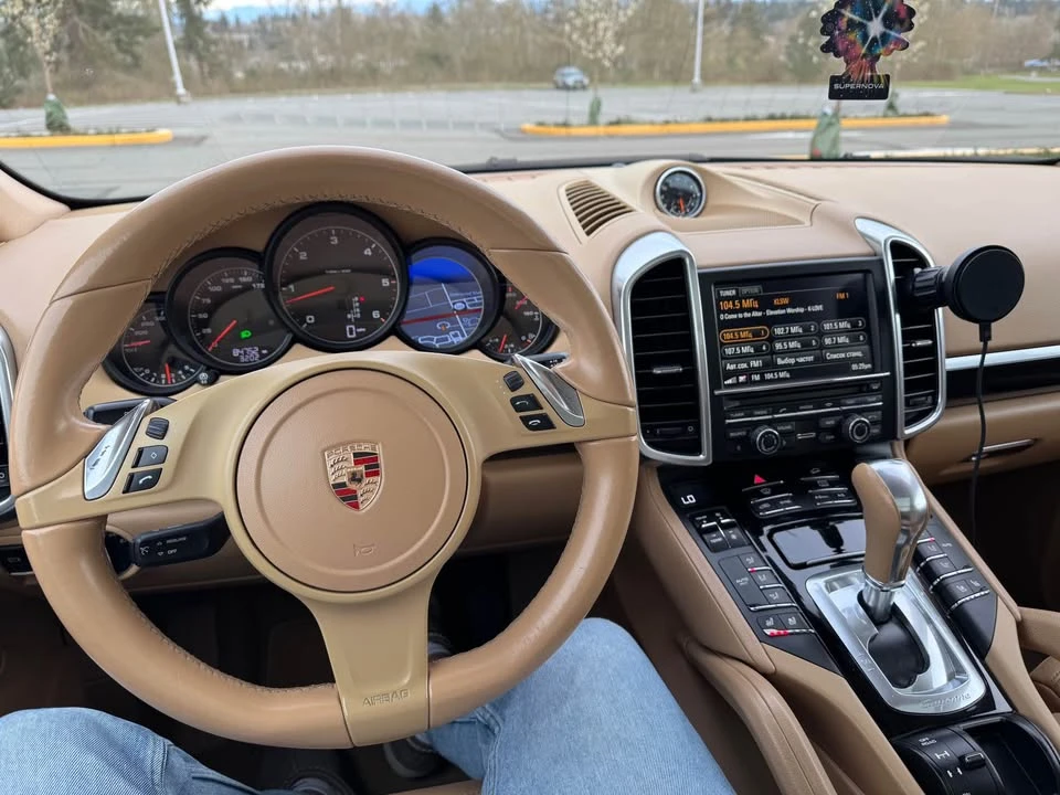 2014 Porsche 958 Cayenne Diesel - Image 11 of 17