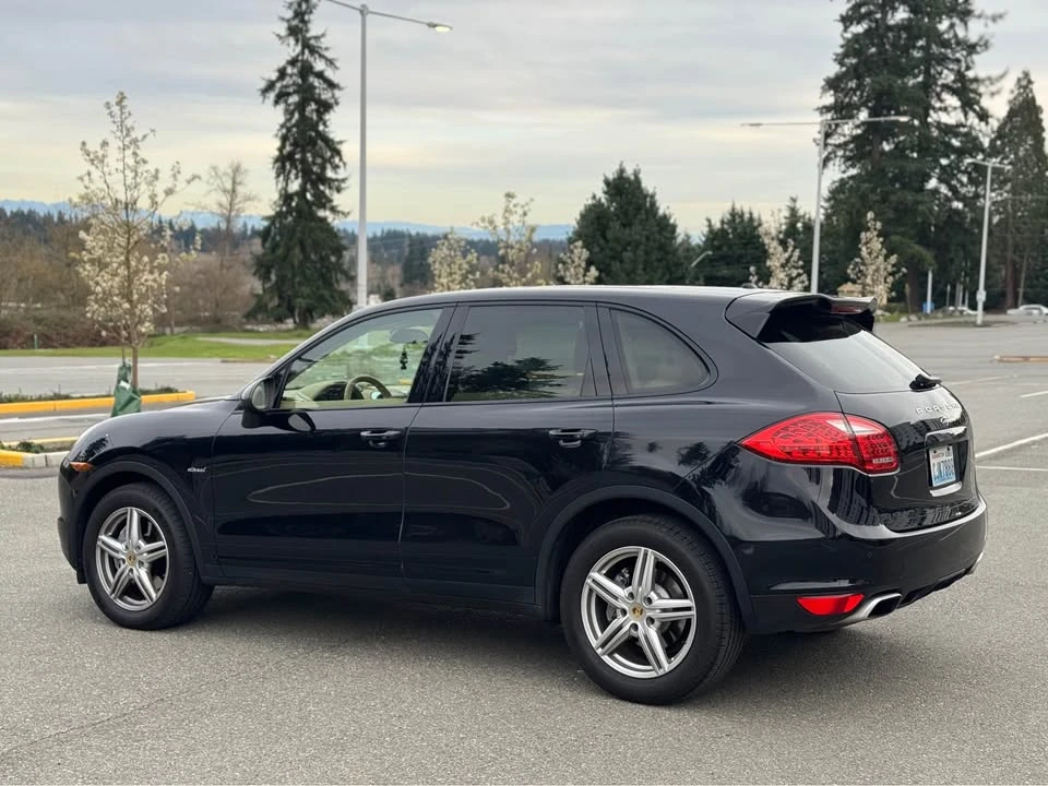 2014 Porsche 958 Cayenne Diesel - Image 9 of 17