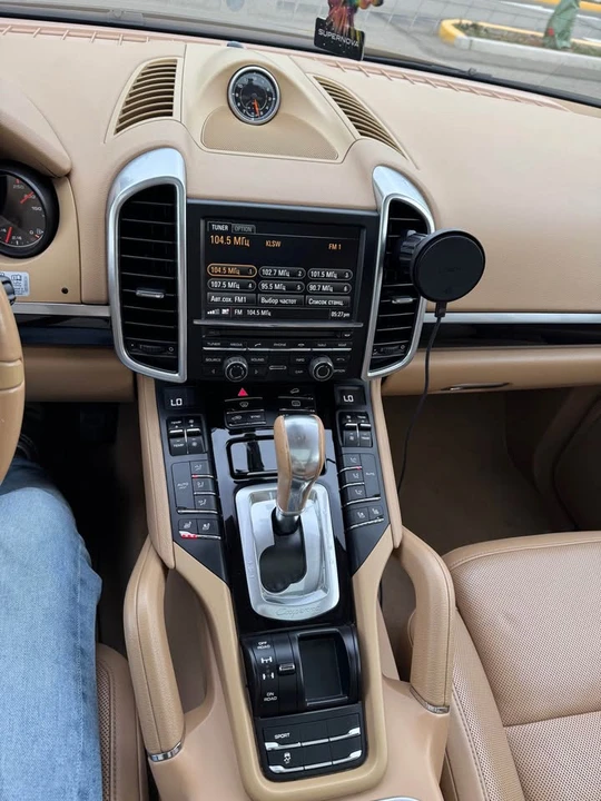 2014 Porsche 958 Cayenne Diesel - Image 13 of 17