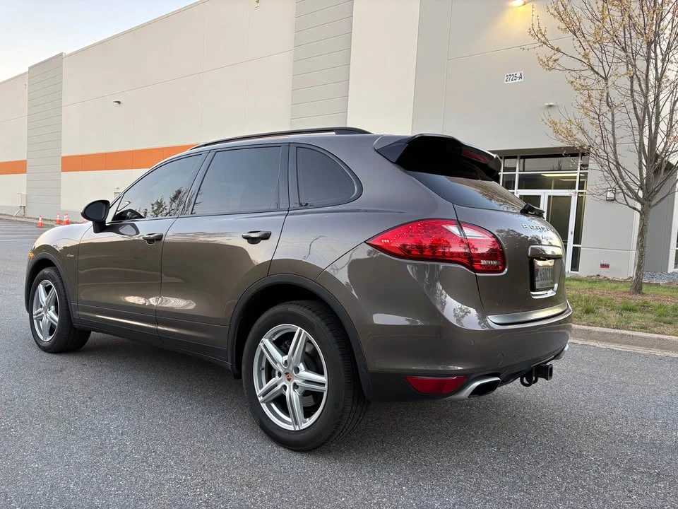 2014 Porsche 958 Cayenne Diesel - Image 3 of 11