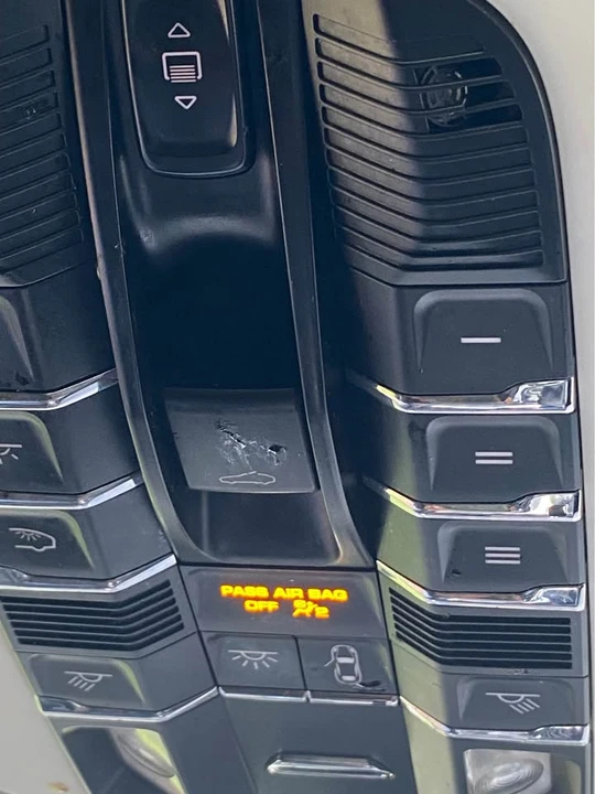 2014 Porsche 958 Cayenne Diesel - Image 4 of 18