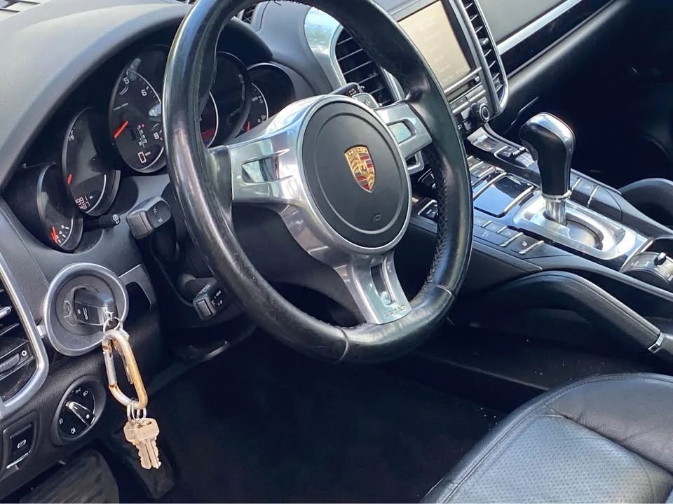 2014 Porsche 958 Cayenne Diesel - Image 2 of 18