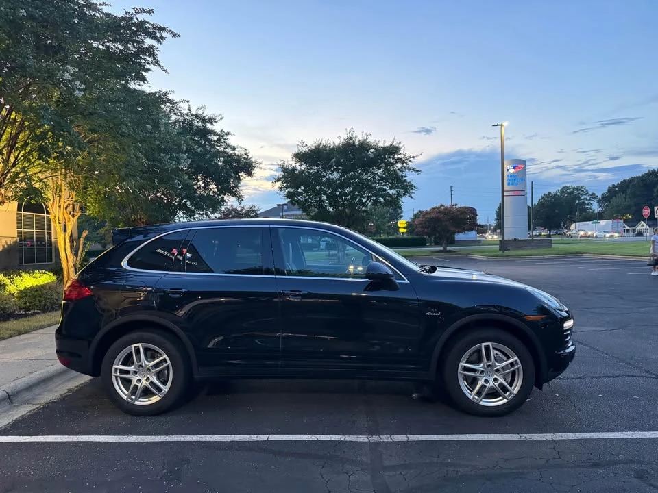 2014 Porsche 958 Cayenne Diesel - Image 10 of 16