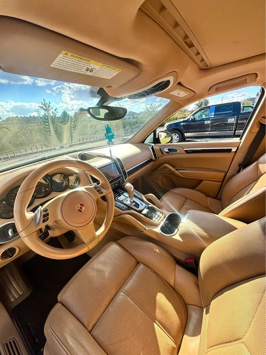 2014 Porsche 958 Cayenne Diesel - Image 8 of 9