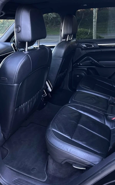 2014 Porsche 958 Cayenne Diesel - Image 6 of 6