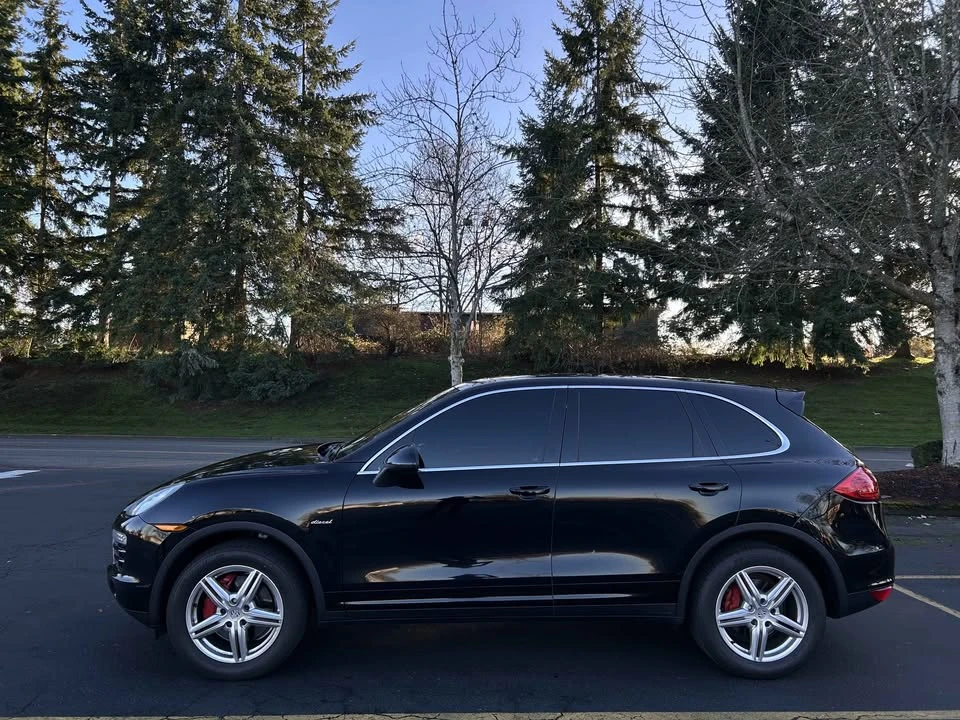 2014 Porsche 958 Cayenne Diesel - Image 2 of 6