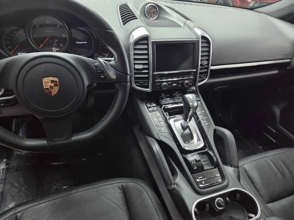 2014 Porsche 958 Cayenne Diesel - Image 6 of 10