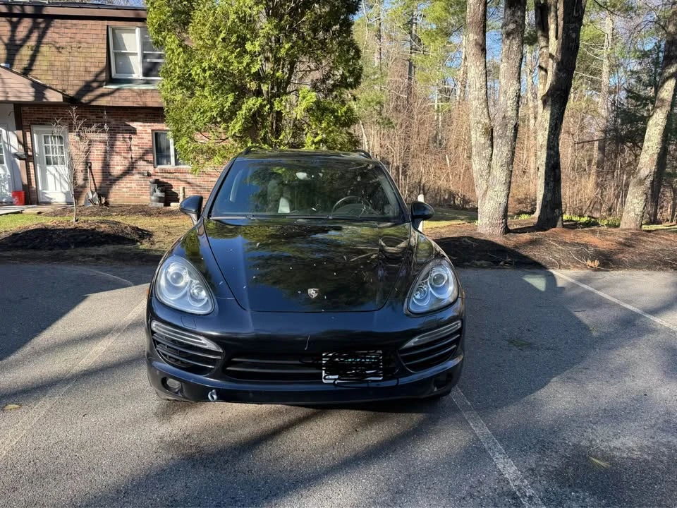 2014 Porsche 958 Cayenne Diesel - Image 2 of 7