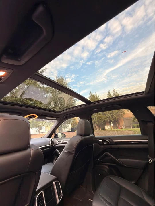 2014 Porsche 958 Cayenne - Image 12 of 14