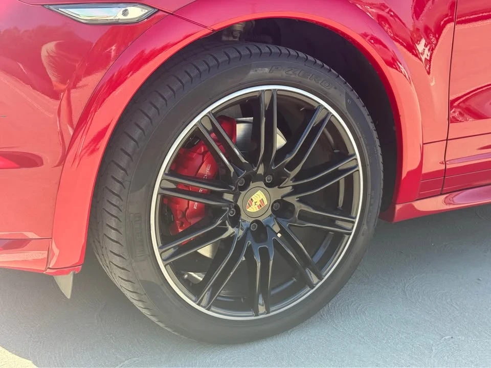 2014 Porsche 958 Cayenne GTS - Image 9 of 20