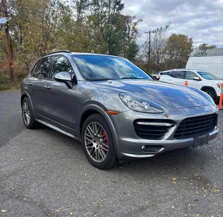 2014 Porsche 958 Cayenne GTS - Image 7 of 18