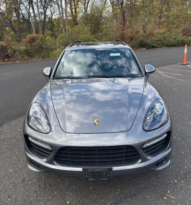 2014 Porsche 958 Cayenne GTS - Image 8 of 18