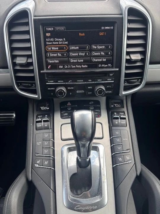 2014 Porsche 958 Cayenne GTS - Image 11 of 18
