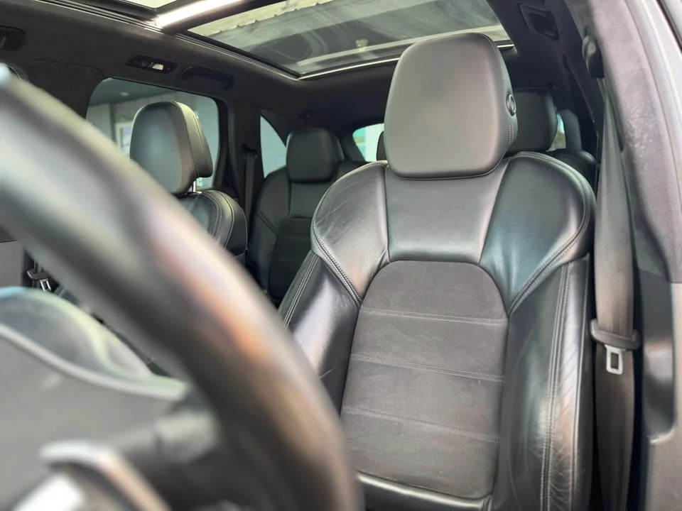 2014 Porsche 958 Cayenne GTS - Image 11 of 19