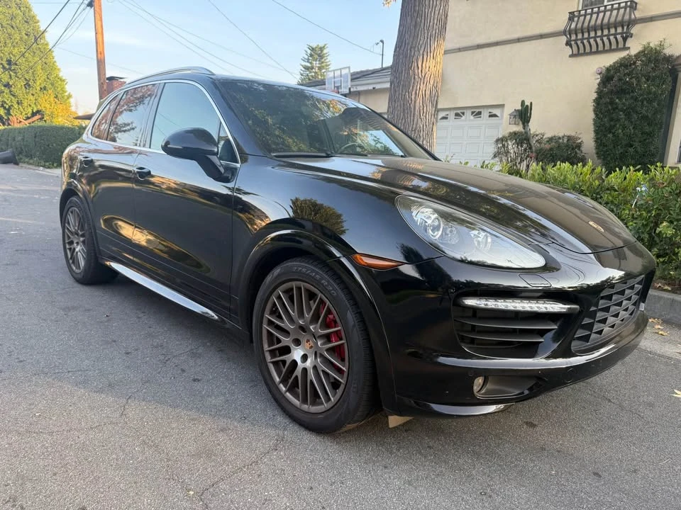 2014 Porsche 958 Cayenne GTS - Image 3 of 13
