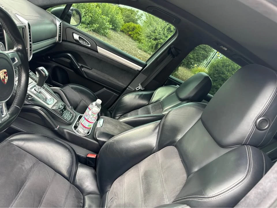 2014 Porsche 958 Cayenne GTS - Image 8 of 10