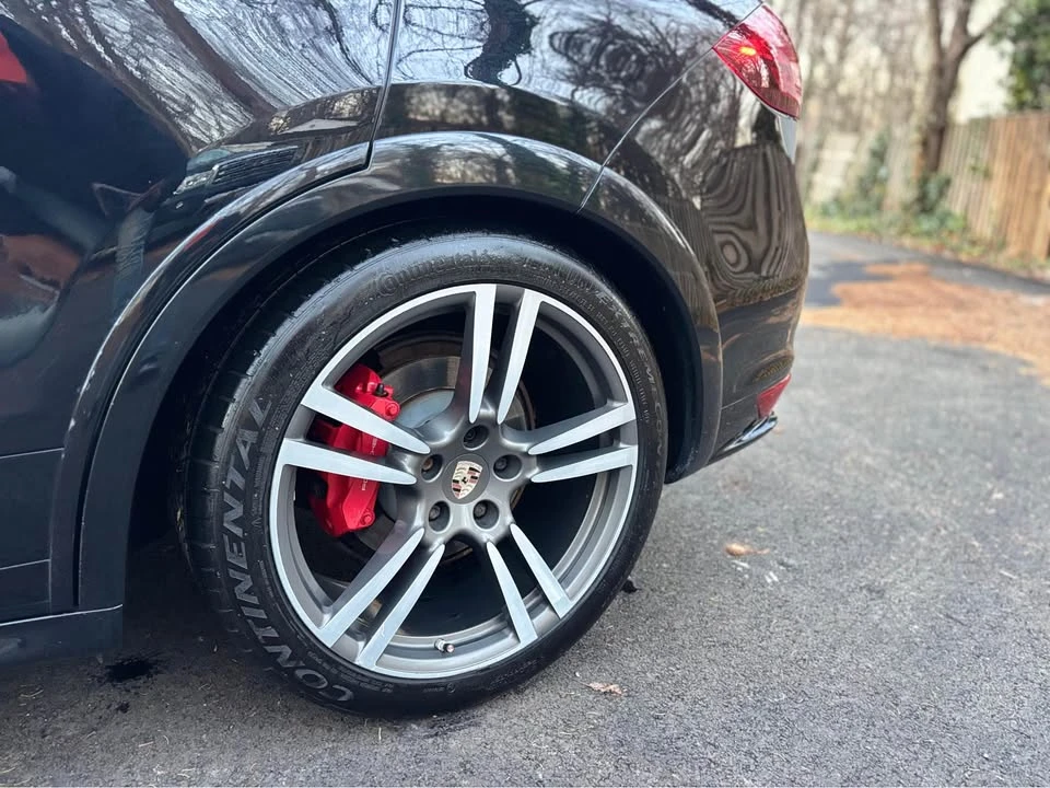 2014 Porsche 958 Cayenne GTS - Image 8 of 19