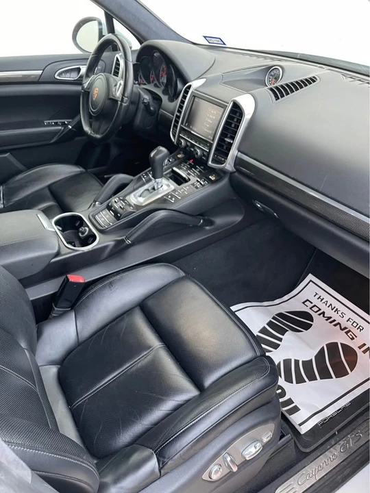 2014 Porsche 958 Cayenne GTS - Image 6 of 10