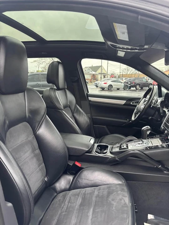 2014 Porsche 958 Cayenne GTS - Image 13 of 19