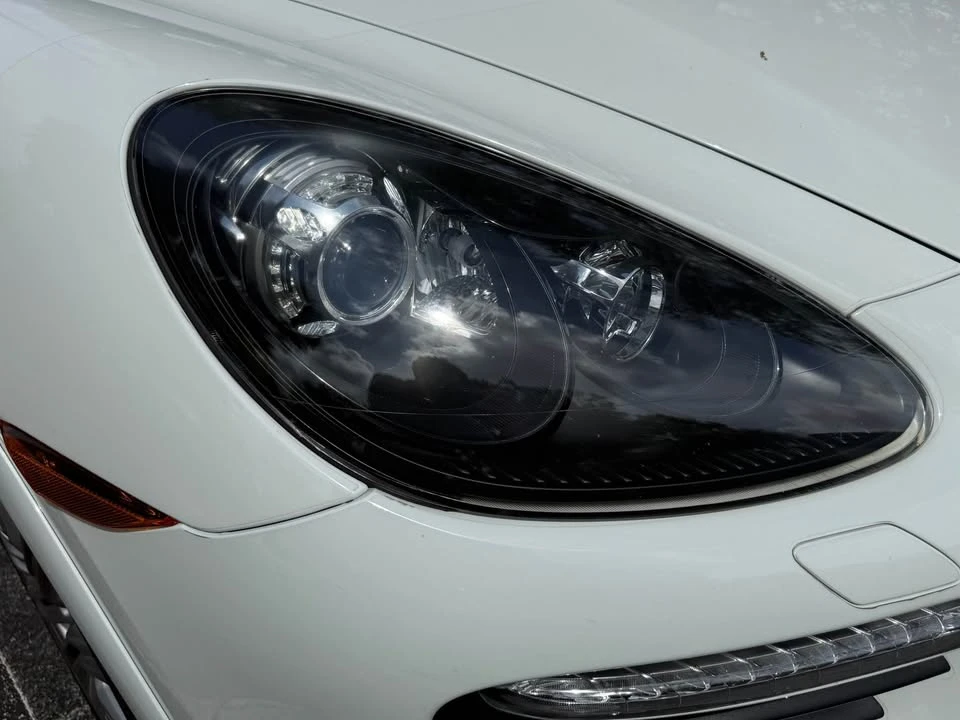 2014 Porsche 958 Cayenne GTS - Image 12 of 20