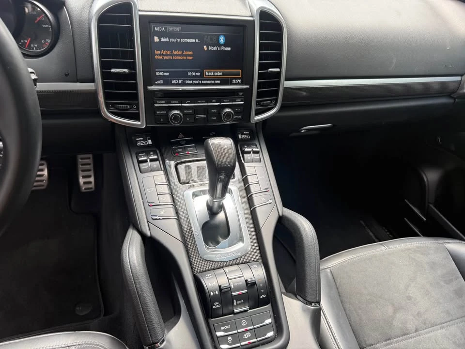 2014 Porsche 958 Cayenne GTS - Image 18 of 20