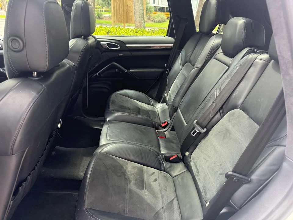 2014 Porsche 958 Cayenne GTS - Image 19 of 20