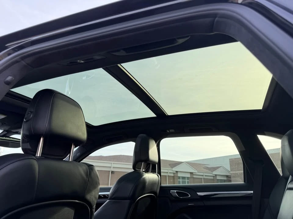 2014 Porsche 958 Cayenne GTS - Image 9 of 20