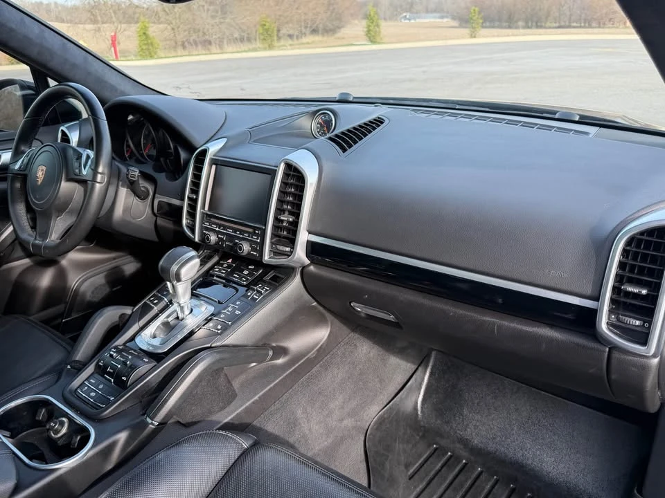 2014 Porsche 958 Cayenne GTS - Image 13 of 20