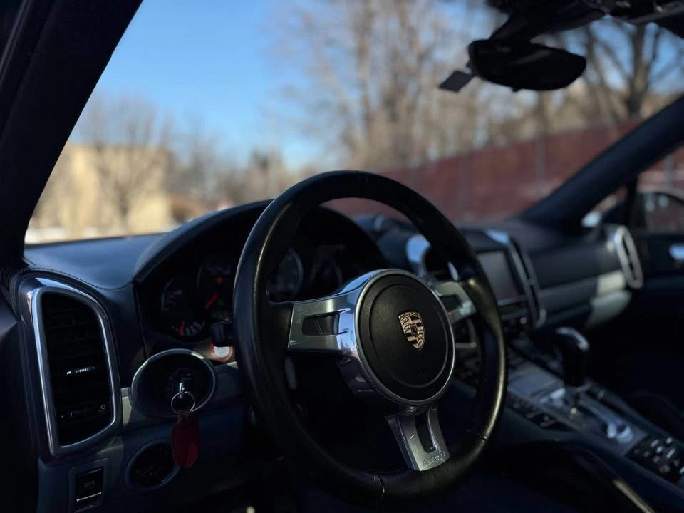 2014 Porsche 958 Cayenne GTS - Image 13 of 20