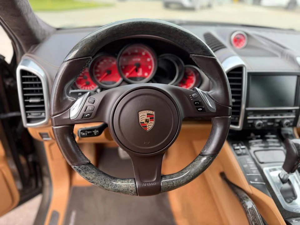 2014 Porsche 958 Cayenne GTS - Image 9 of 19